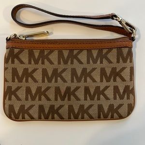 Michael Kors Wristlet